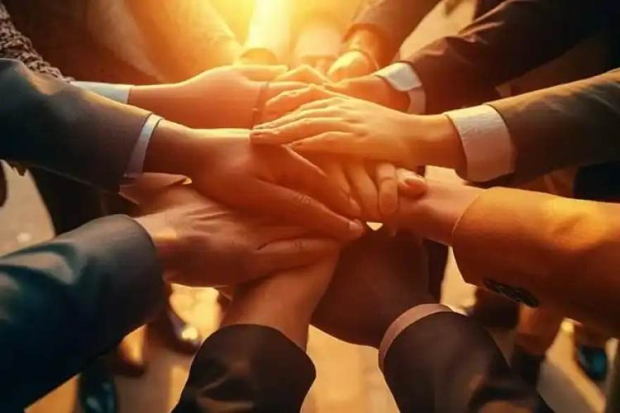教练履历如何影响引援：从战术基因看球队球员档案的长期价值